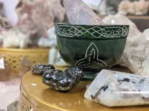 Green Soapstone Celtic Triquetra Eternity Knot Mortar & Pestle Herbalist Altar Tool Kitchen Witch Magic Spell Ritual Grinding Mixing Herbs