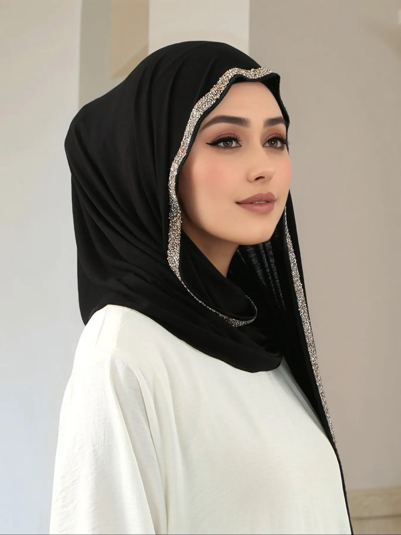1pc Muslim Turban with Rhinestone Design, Stretchable Long Hijab for Versatile Occasions, Perfect Daily Wear Headscarf