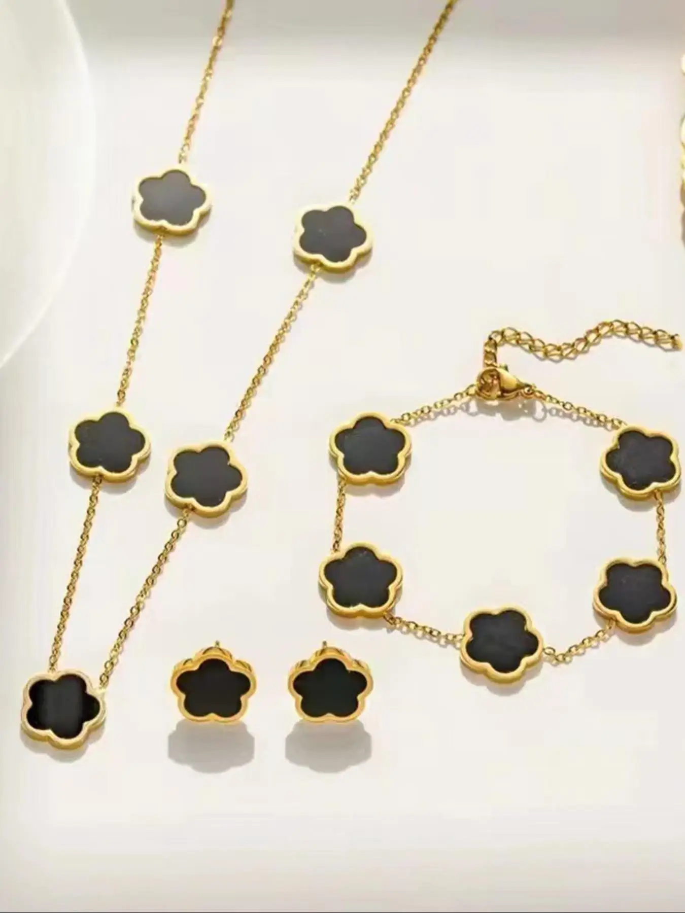 Elegant Flower Charm Necklace & Bracelet & Stud Earrings, Trendy All-match Matching Jewelry Set, Fashionable Vintage Jewelry Set As Birthday Gift for