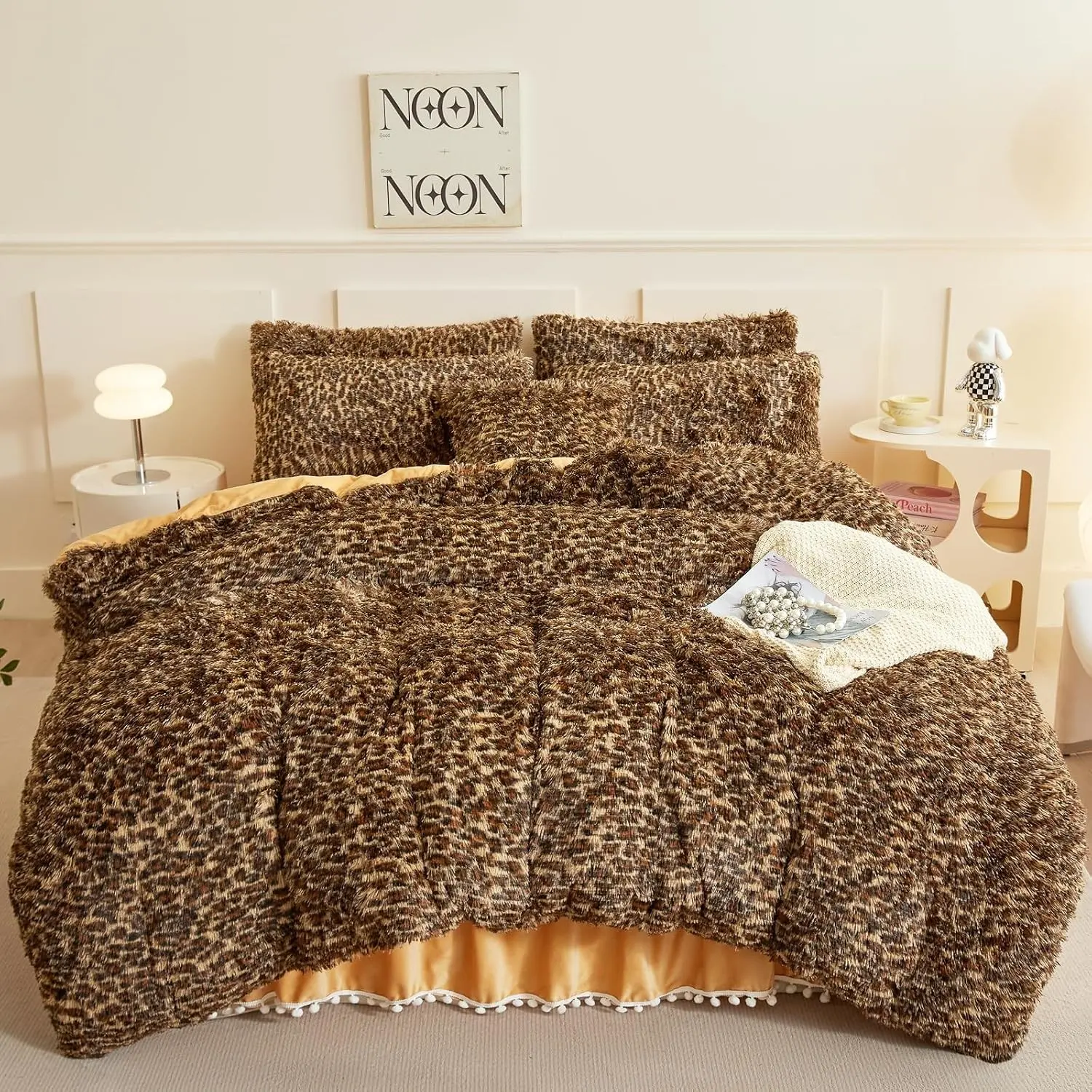 HAIHUA Fluffy Leopard Faux Fur Duvet Cover Queen, Soft 3 Piece Shaggy Bedding Set with Zipper Closure for Bedroom