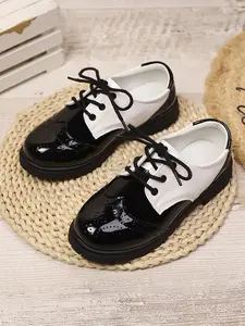 College Style Classic Leather Shoes, Painted Leather, Block Carving, Thick Sole Rubber Comfort, Boys Party Versatile Design