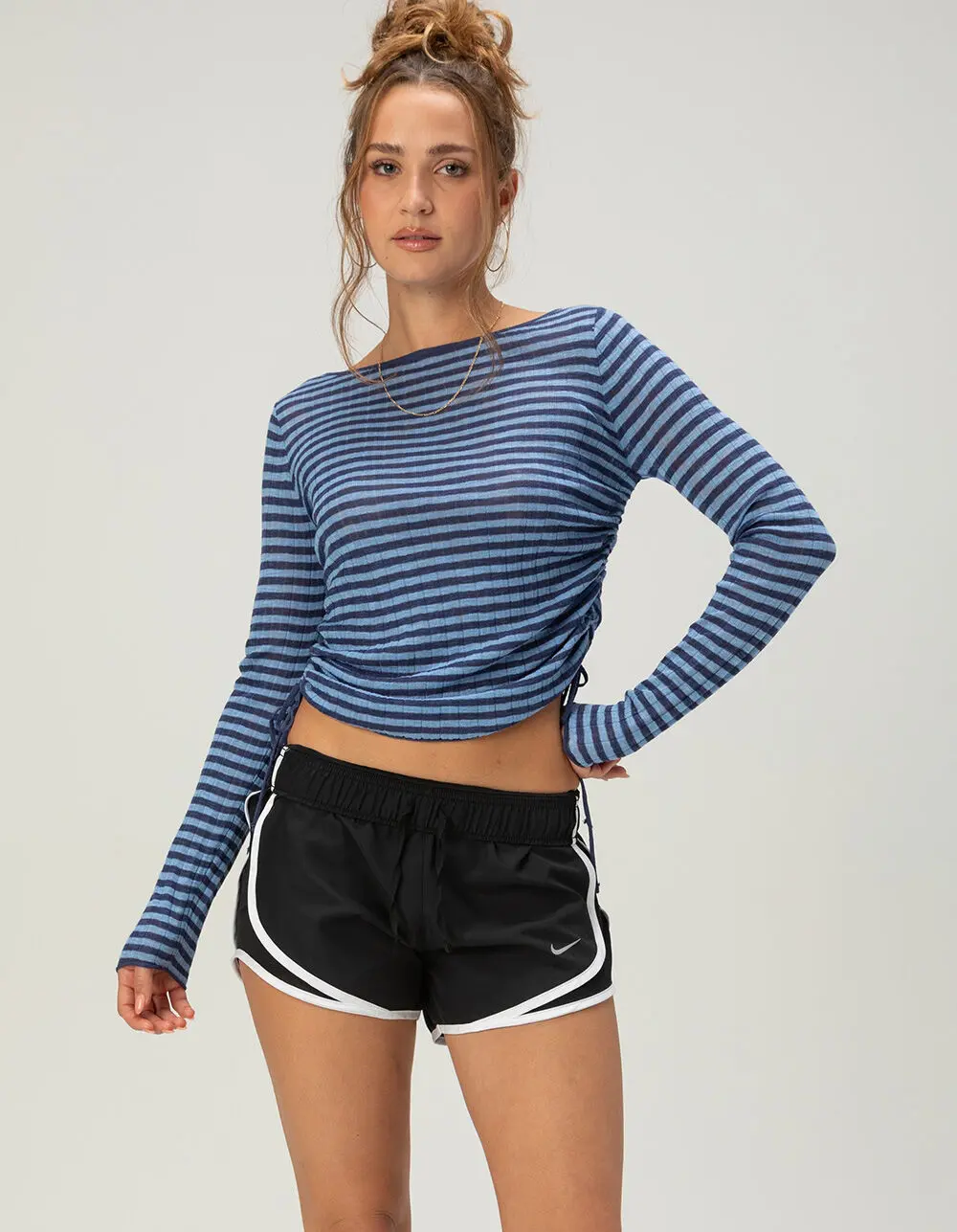 NIKE Tempo Dri-FIT Womens Mid Rise Running Shorts