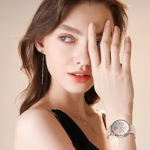 New G34 Women's Smartwatch, IP68 Waterproof Multi-Function Flashlight UV, Bluetooth-compatible Calling, Heart Rate Monitoring, Sleep Tracking, Step Counter, Health Smart Watch