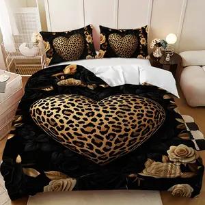 Bedding 3-piece set - 3PCS,leopard print heart black gold rose surround design down comforter set (1 duvet cover + 2 pillowcases, filling not included). soft and comfortable, suitable for family bedrooms.