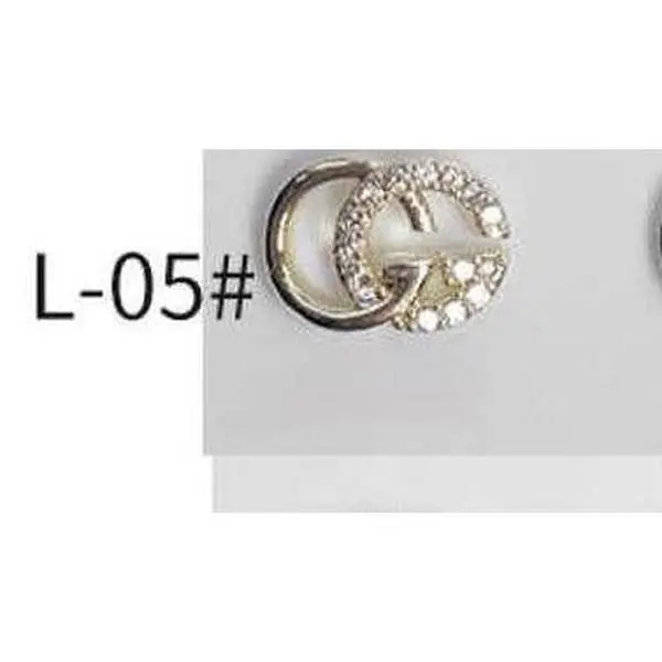 Gold and Silver Nail Charm L05 2Pcs in Bag