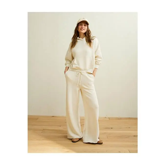 AE Campus Low-Rise Wide-Leg Sweatpant