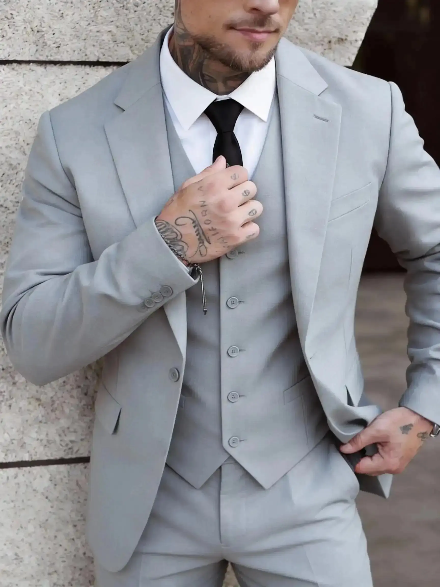 Men's 3-Piece Business Outfits Suits Set One-Button Notch Lapel, Vest & Trousers, Wedding & Formal Business Groom Attire & Casual Party, Cozy, Trendy, Soft, Sharp, Classic, Breathable