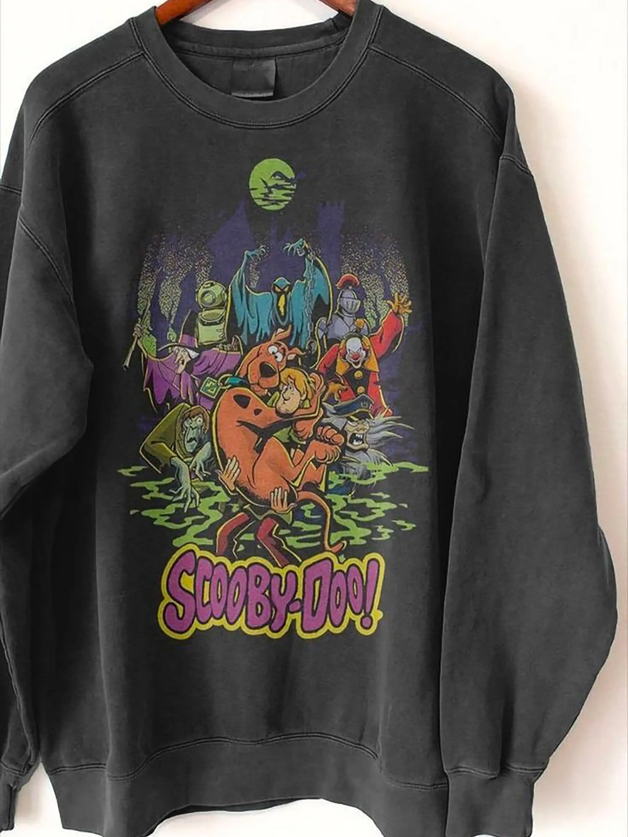 Vintage Scooby Shirt, 90s Halloween Movie T-Shirt, Retro Halloween Sweatshirt, Scooby Halloween T-Shirt, Vintage Halloween Movie Character Tee, Vintag