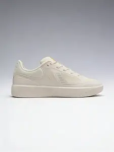 'The Genderless Wardrobe Foundation' | Neutral versatile shoes with iconic details suit all styles. The universal formula for pairing with cargos or suit pants, crafting effortless high-street and Cleanfit looks.