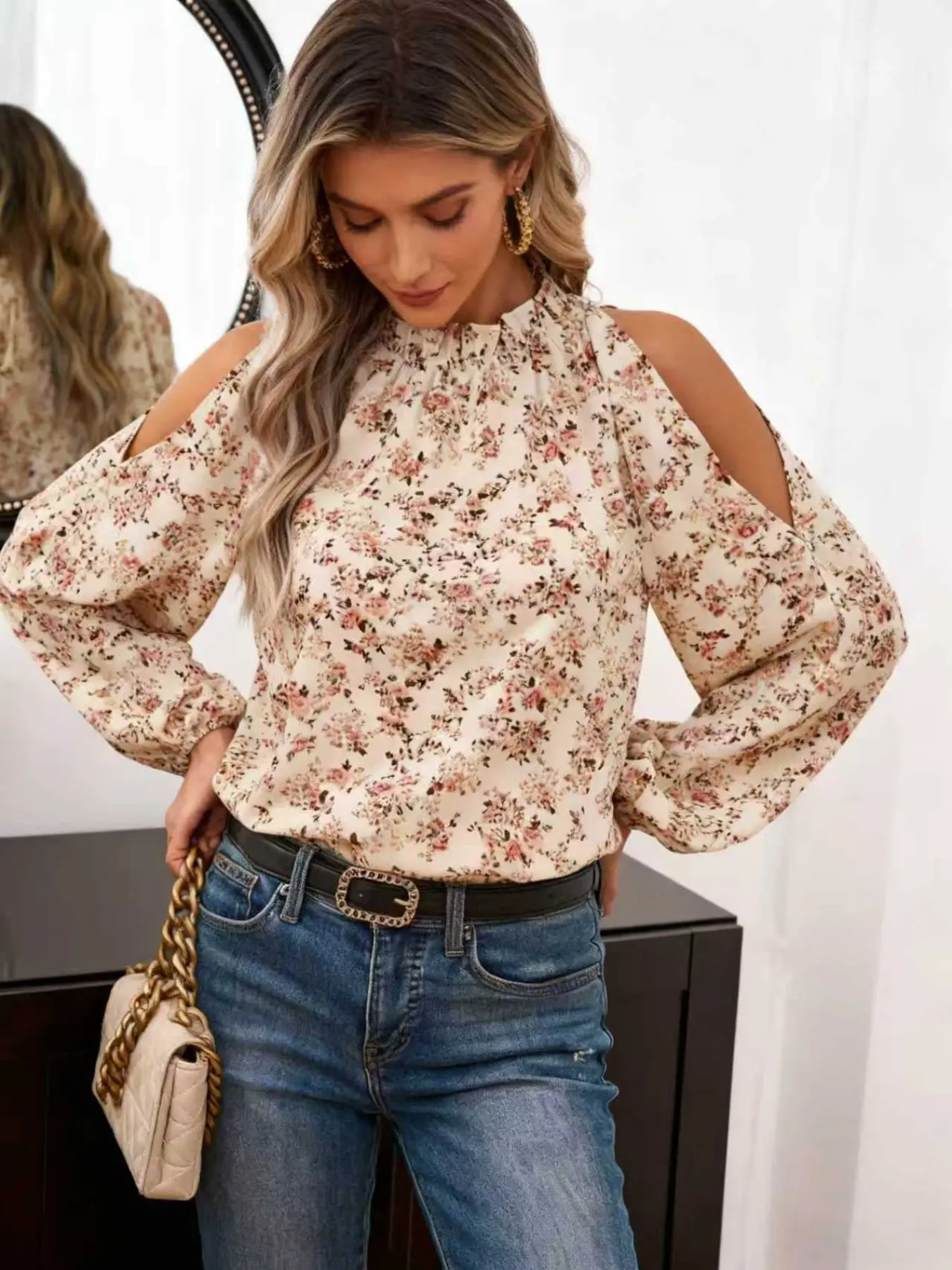 Women's Feminine Ditsy Floral Print Fitted Blouse, Off-Shoulder Stand Collar Lantern Sleeve Chiffon Top, Elegant Long Sleeve Shirt for Women, Womenswear