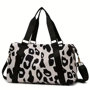 Leopard Print Large Capacity Sports Shoulder Bag, Dry And Wet Separation Luggage Fitness Lightweight Travel Storage Bag