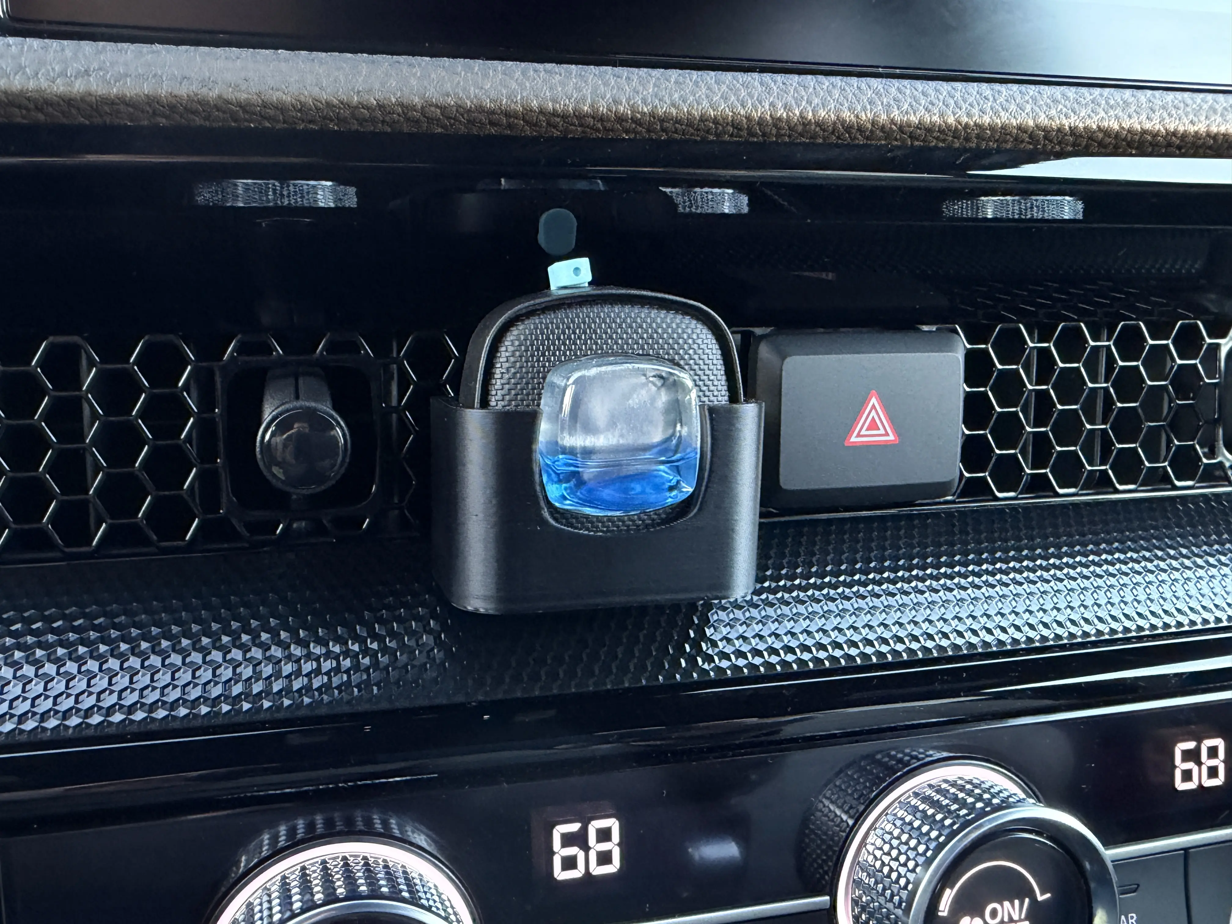 Febreze Intensity Dial Adapter for Honda CRV & Civic 2022-2026 Heat Resistant Car Vent Clip 2 Pack Car Accessory