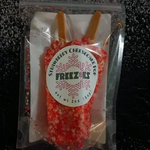 FREEZIES BERRY CHEESCAKE POPS SWEET GOURMET SNACK candy