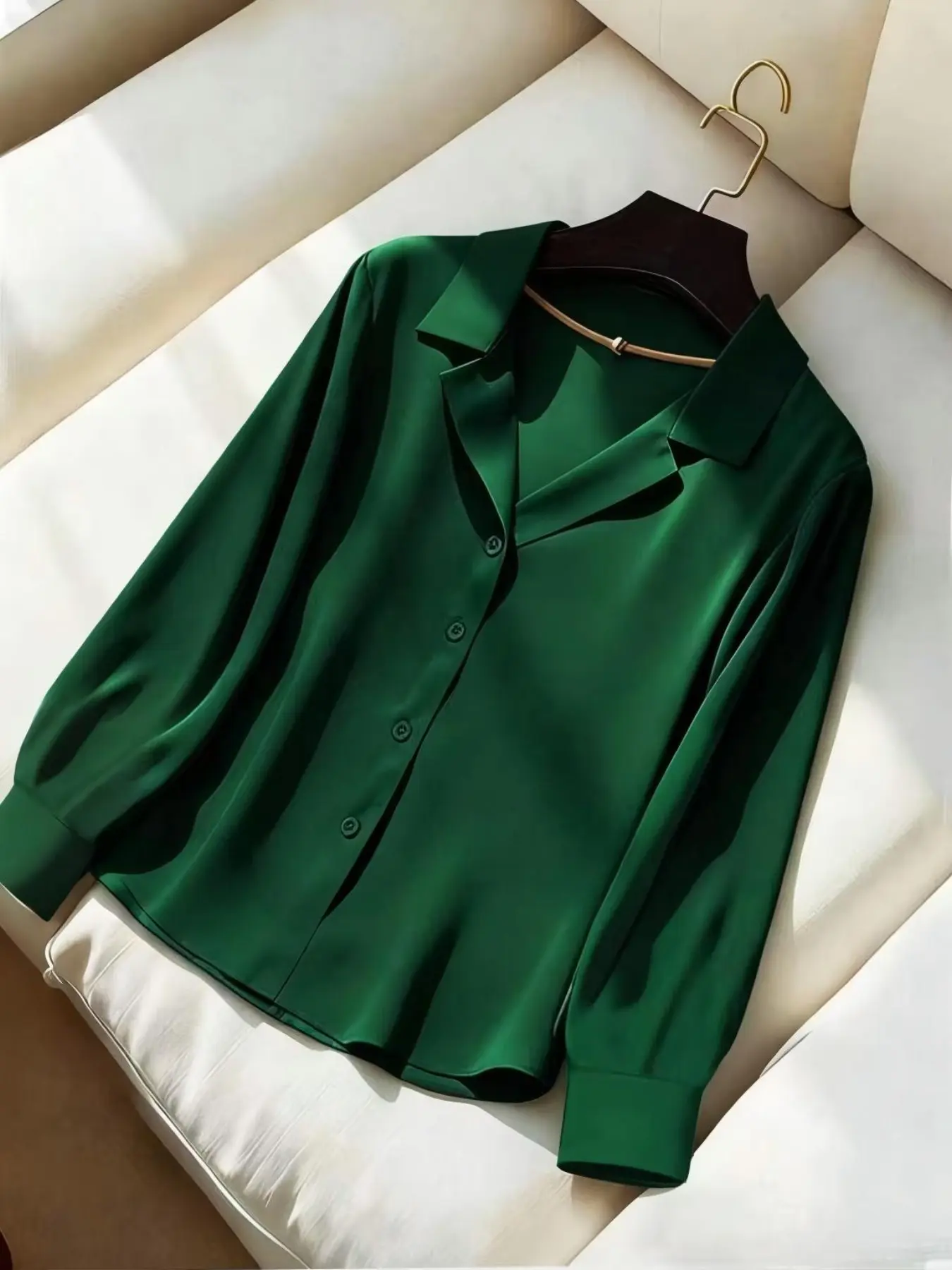 Women's Casual Elegant Chic Solid Color Satin Business Lapel Long Sleeve Button Shirt Blouse, Stylish Office Wear, Comfortable and Sophisticated Design