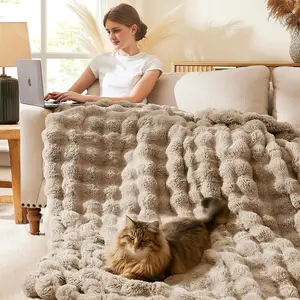 Raybee MarshMellow Comforter - Soft Cozy Blanket for Couch, 750GSM  Fluffy Faux Rabbit Fur Blanket for Bed Sofa Living Room,Thick Warm Plush Women Girls Birthday Gifts