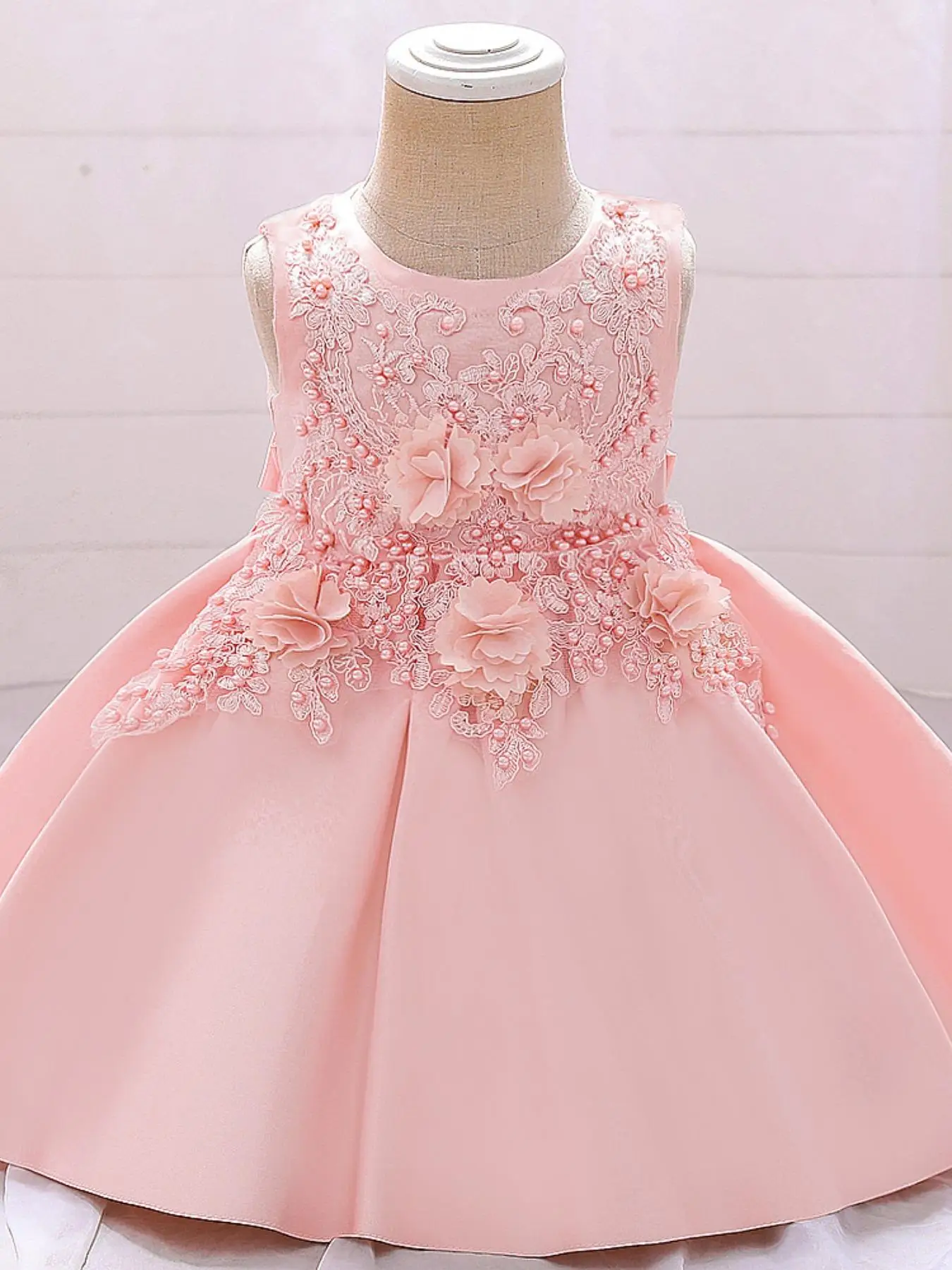 Girl's Floral Appliques Embroidery Satin Dress, Elegant Round Neck Sleeveless A Line Dress for Party Wedding Guest, Kids Clothes for All Seasons