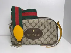 Pre-owned GUCCI GG COATED CANVAS Shoulder Bags GG SUPREME CANVAS CAMERA BAG