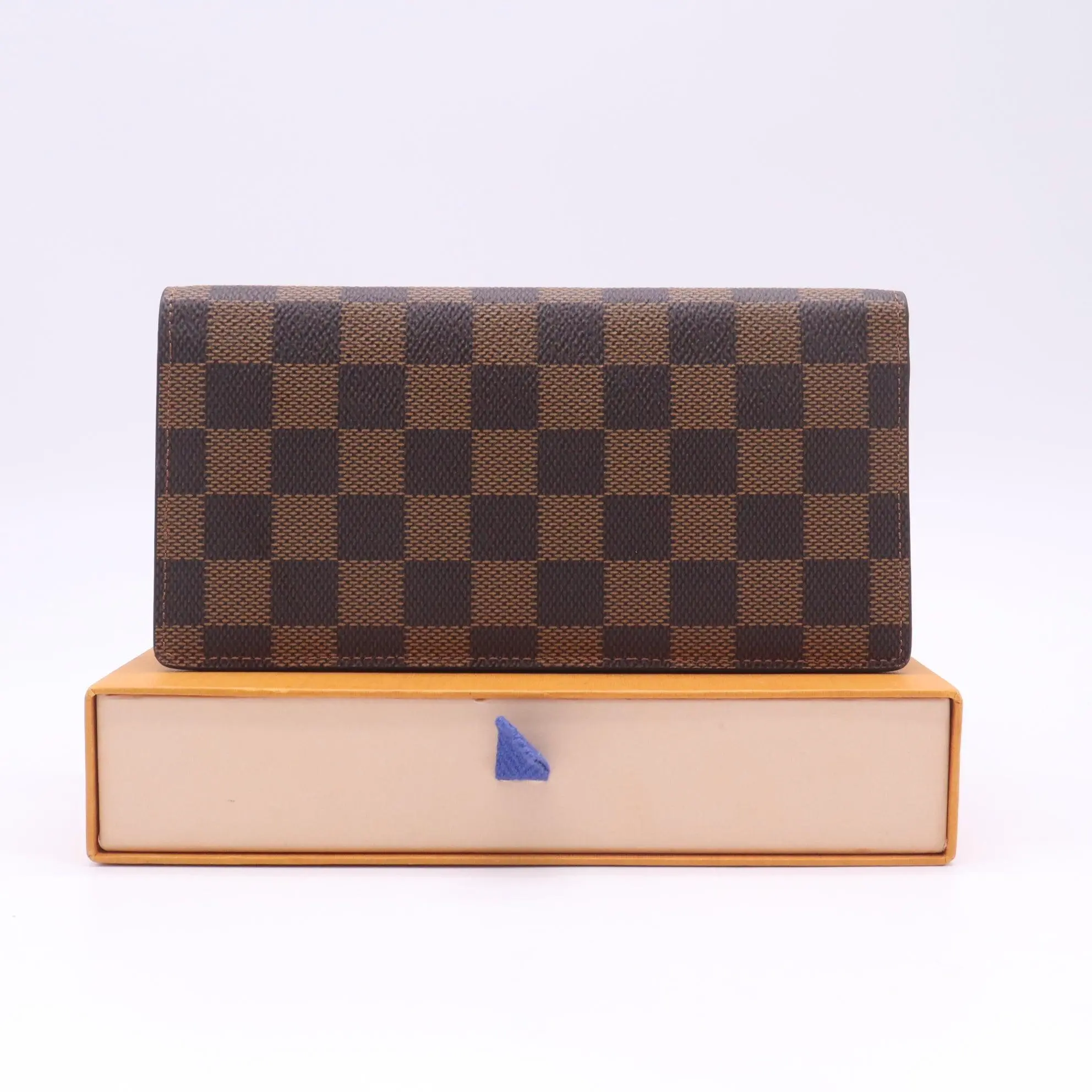Pre-owned Louis Vuitton Leather 1“ Sarah Wallet W22751