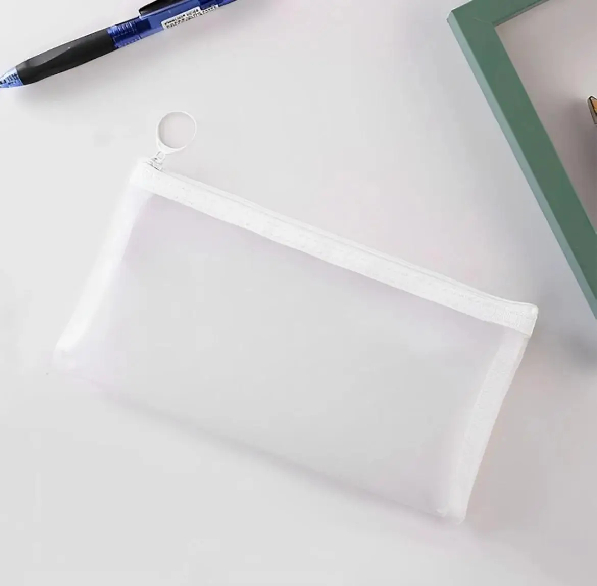 Random One PC Transparent Clear Makeup Pouch Cosmetics Travel Accessories