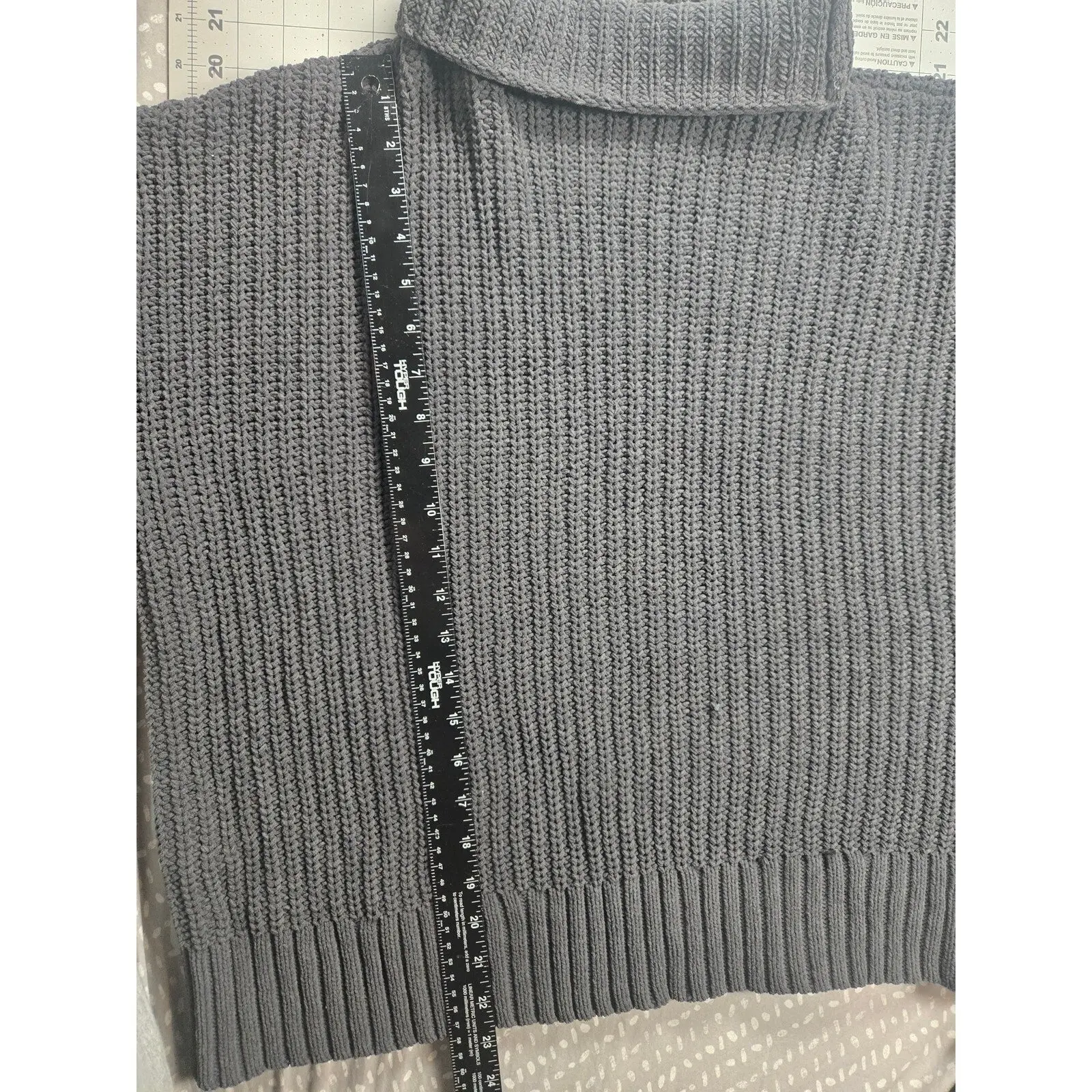 Aerie Gray Knit Turtleneck Sweater, Size XS, Cozy and Stylish