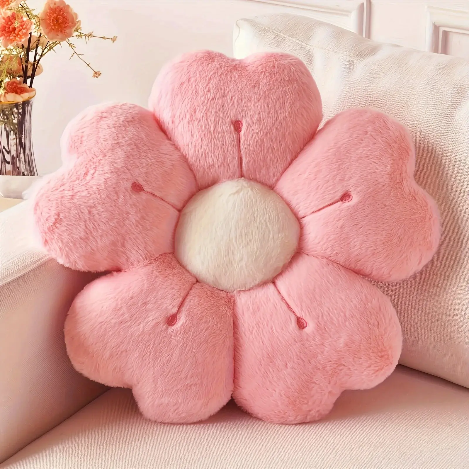 Soft Plush Daisy Flower Throw Pillow - Cozy Decorative Cushion for Bed, Sofa, White/Pink Floral Design Decorative Pillow for Outdoor Sofas