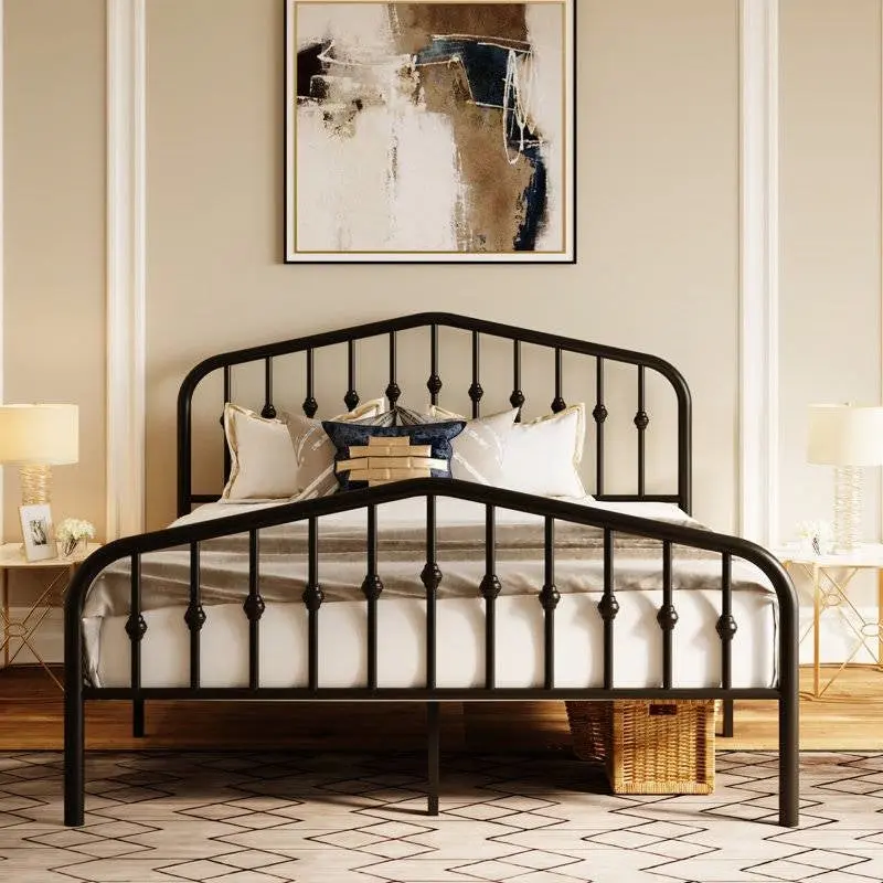 Queen | Farmhouse Black Spindle Metal Bed