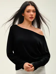 LESSORA Women's Off Shoulder Long Sleeve Tee Oversized Loose Fit Everyday Casual Top