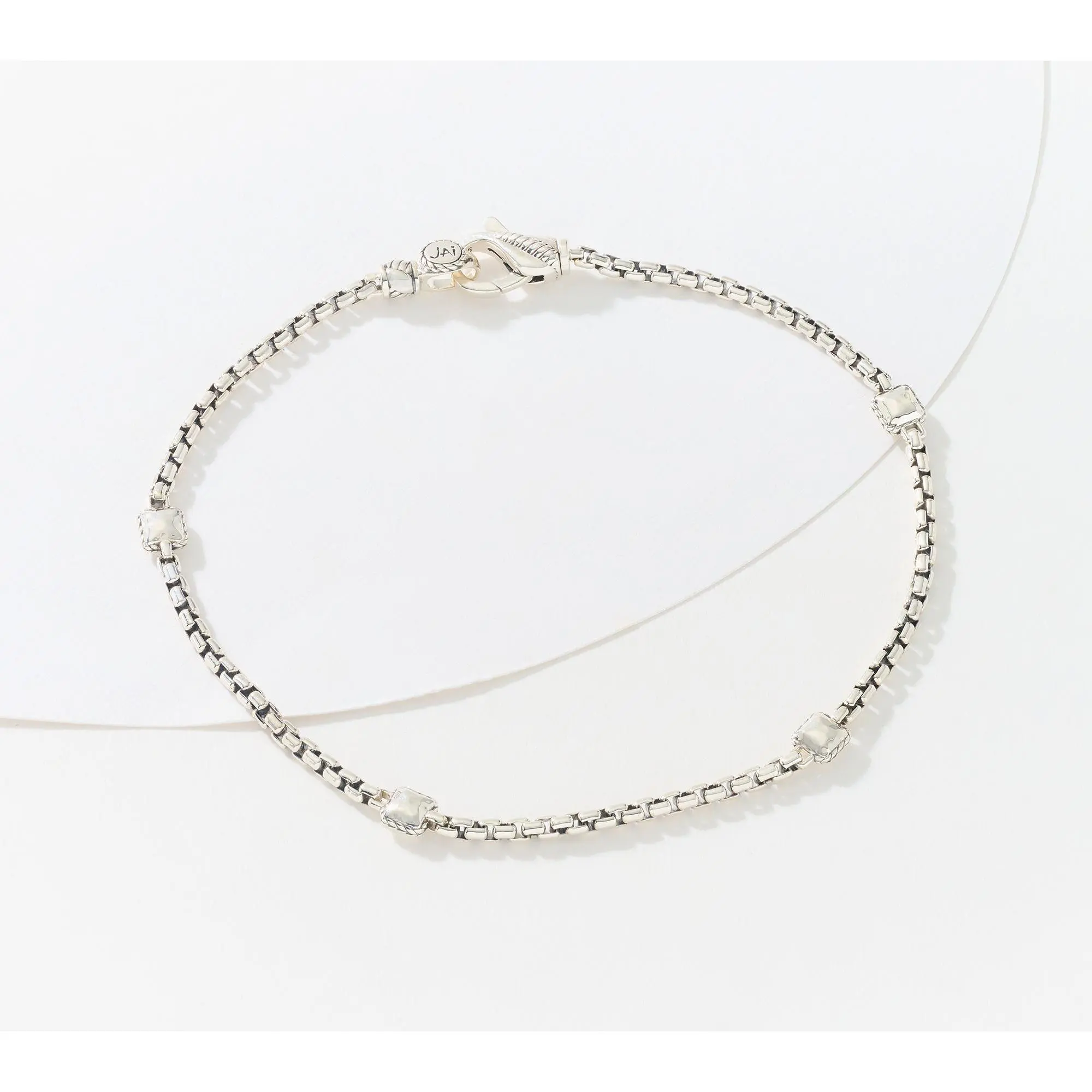 JAI Sterling Silver Hammered Station Anklet JAI Sterling Silver Hammered Station Anklet
