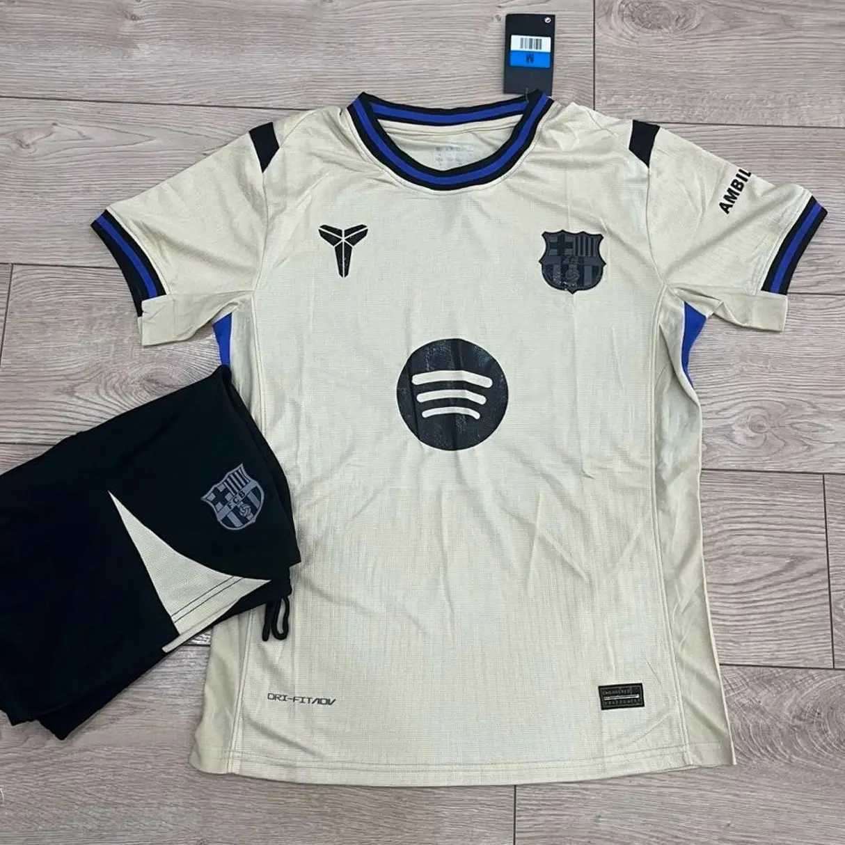 Barcelona 25/26 Cream Away Kit, Soccer Jersey and Shorts Set