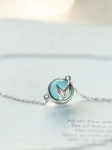 1 PC Pretty Faux Moonstone Necklace Pendant For Women For Wedding Engagement Anniversary Party Jewelry Valentine's Day Gift