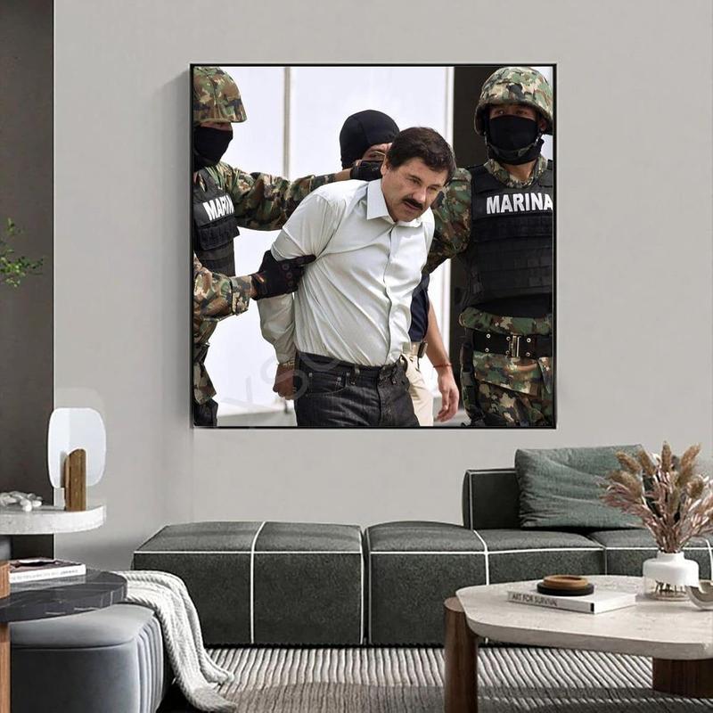 UMATR El Chapo Guzman Mob Mexican Drug Lord Arrested Scene Art Poster (2) Canvas Painting Posters and Prints Wall Art Pictures for Living Room Bedroom Decor 8x8inch(20x20cm) Unframe-Style