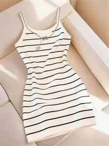 Summer hot girl style striped slip bodycon dress, slim and figure-flattering knitted tight short skirt, pure and seductive style versatile dress for dating and commuting, suitable for daily commuting, dating, gatherings with best friends, and short trips