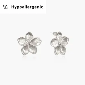 en route Silver Textured Floral Earrings, with A Modern Floral Design & Subtle Texture, Versatile Pieces that Pair with Matching Sets