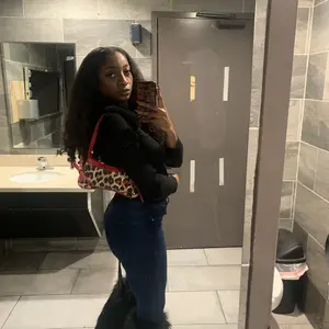 New Afro V Part with Curly in the End Wig Kinky Synthetic Hair Texture with Unique Bouncy Curls in the End 20 Inch Soft Curly Full Hair V Part Wigs Synthetic for Women No Leave out Clip in Half Wig