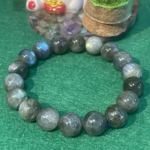 high quality labradorite quartz  bracelet 11mm size