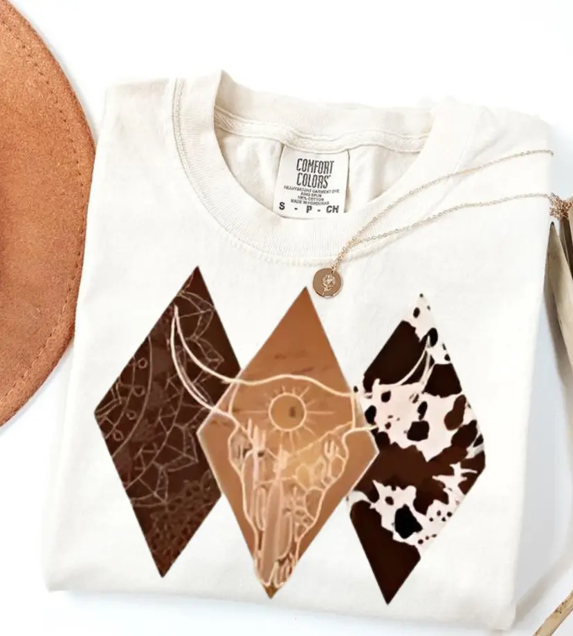 Comfort Colors Boho Bull Skull T-Shirt, Women's Country Shirt, Farmer Shirt, Cowboy Rodeo, Cowgirl T-Shirt, Bullhead Tee, Cowskull Shirt, western outfits, for men and women
