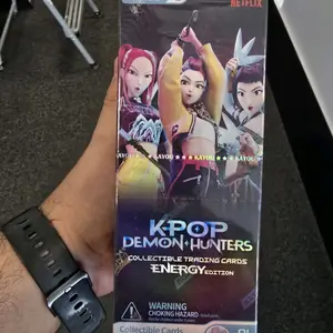 Kayou k-pop demon hunter energy edition platinum collectible cards booster BOX (sealed)