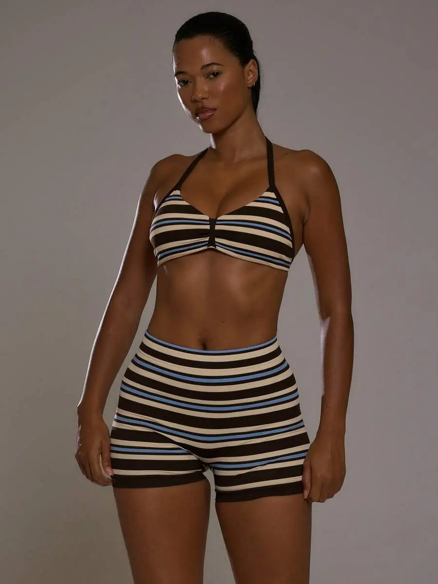 Musera Sport Stripe Seamless Scrunch Sports Bra Only for Gym Workout Pilates Fitness and Trendy Casual Everyday Wear Activewear Outfit