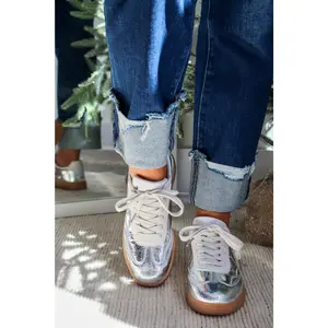 Everyday Kicks Modern Sneaker • Silver