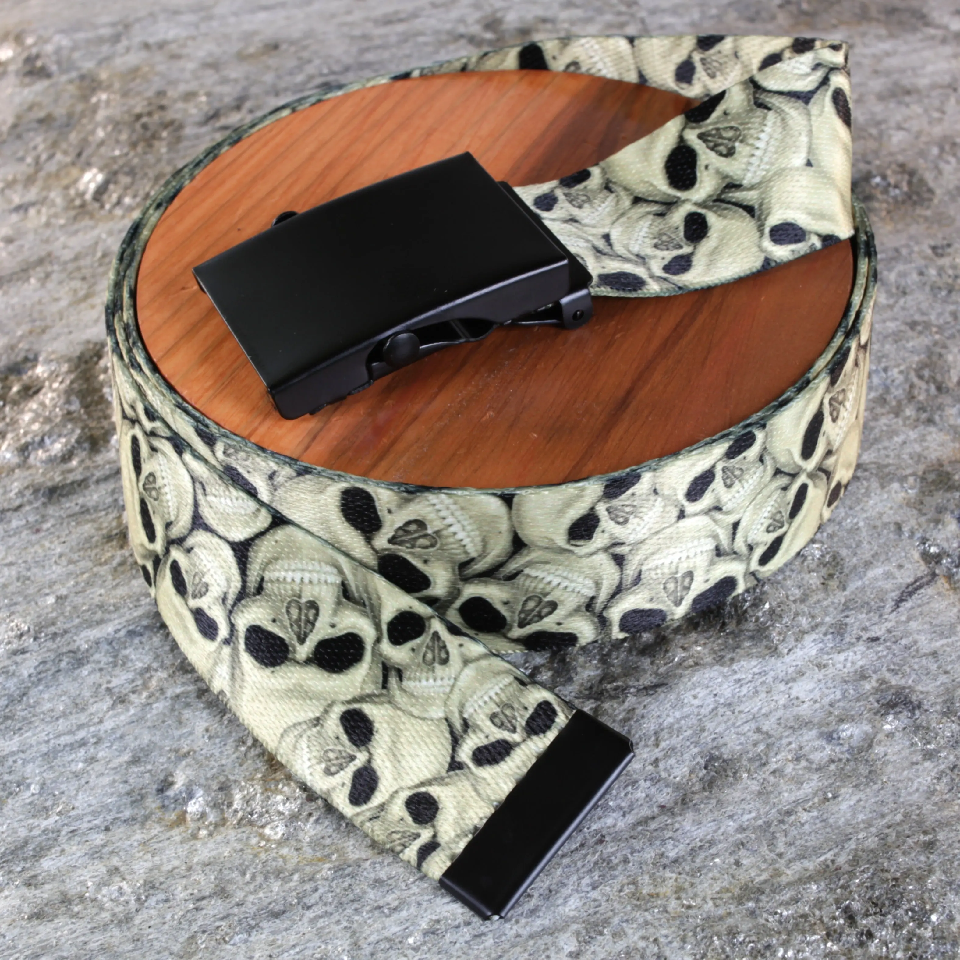 1" Slim Belt with Skull Print and D-Ring Buckle - Goth Fashion, Horror Theme Accessory