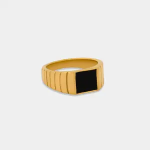 Naomi Square Signet Ring
