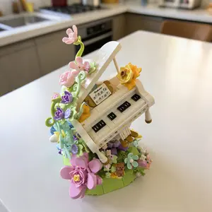 700+ PCS high-quality ABS material, adult building block piano series - intricate white and green piano models with vibrant floral and natural designs. Mini building block sets, ideal for New Year, Thanksgiving, Christmas and birthday gifts, perfect prese