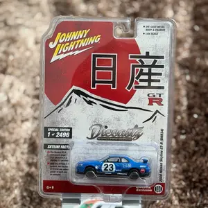JOHNNY LIGHTNING Limited Series 1 of 2496 2000 Japan Nissan Skyline GT-R (BNR34) New Collectible Diecast Model Car, Model Cars