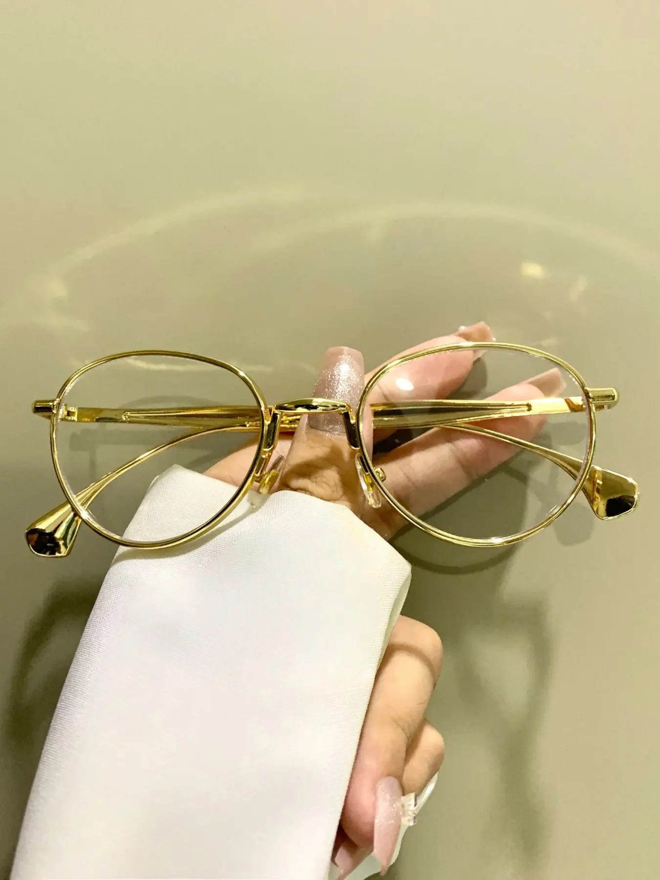 Metal Frame Oval Glasses, Fashion Trend Eyeglasses, Trendy Casual Eyeglasses for Men and Women, Eyewear Frame, Stylish Trendy Eyewear, Fashionable Frames Glasses