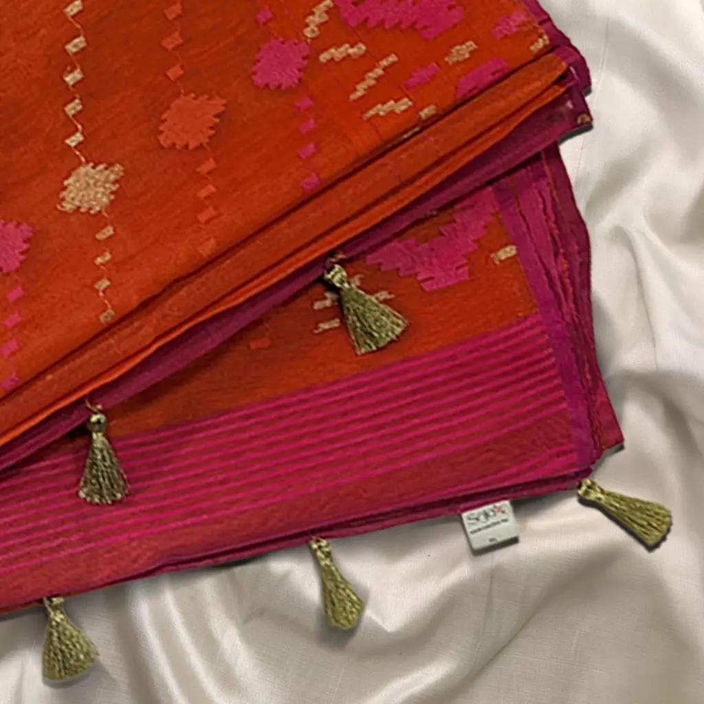 Vibrant Orange Handloom Dhakai Jamdani Saree: Lightweight Weave, Rich Motifs