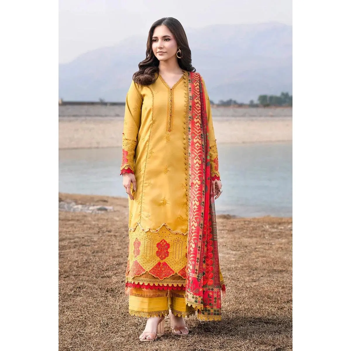 Women's 3PC Elegant Embroidered Lawn Suit - Breathable Silk Chiffon Shirt, Matching Printed Trousers, Classic Design | KSE-3795