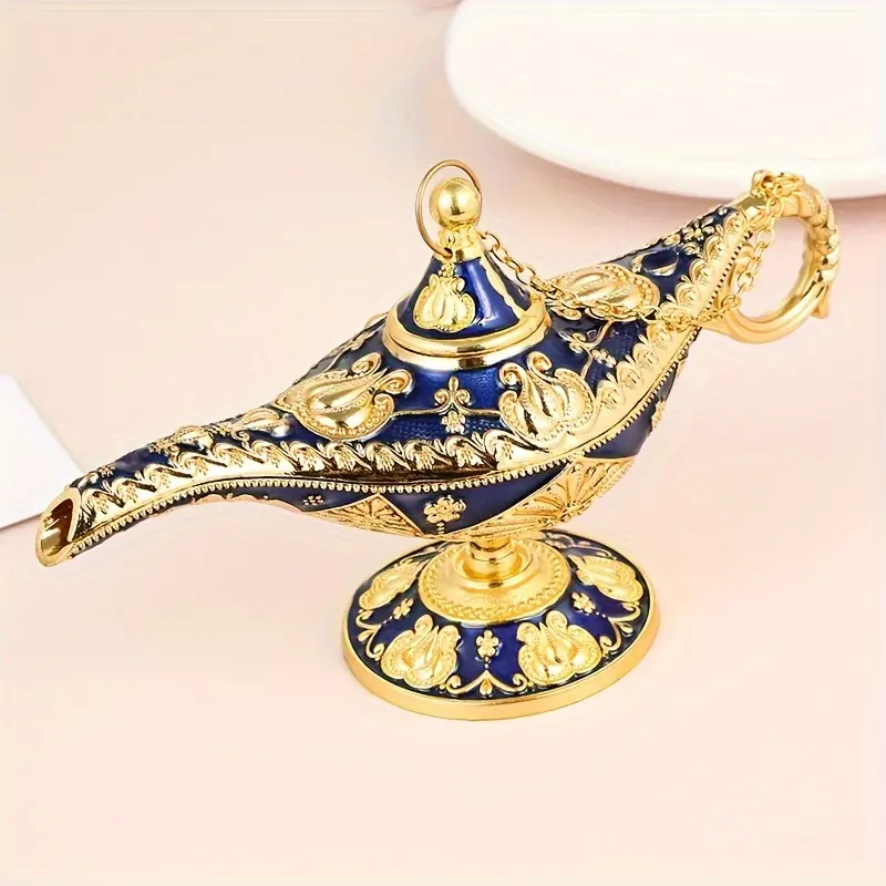 Golden Luxurious Arabian Style Zinc Alloy Magic Genie Lamp Ornament with Floral Pattern for Palace Banquet Decorative Craft Accessory and Home Display