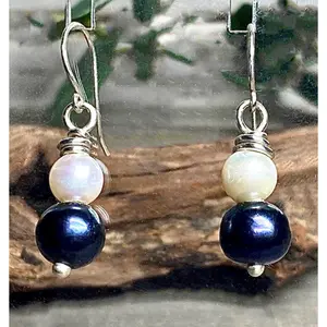 Black and White Freshwater Pearl Earrings in .925 Sterling Silver-Elegant & Handmade Minimalist Jewelry