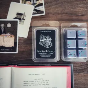 Haunted Library Wax Melt | Dusty Books + Plums + Violets