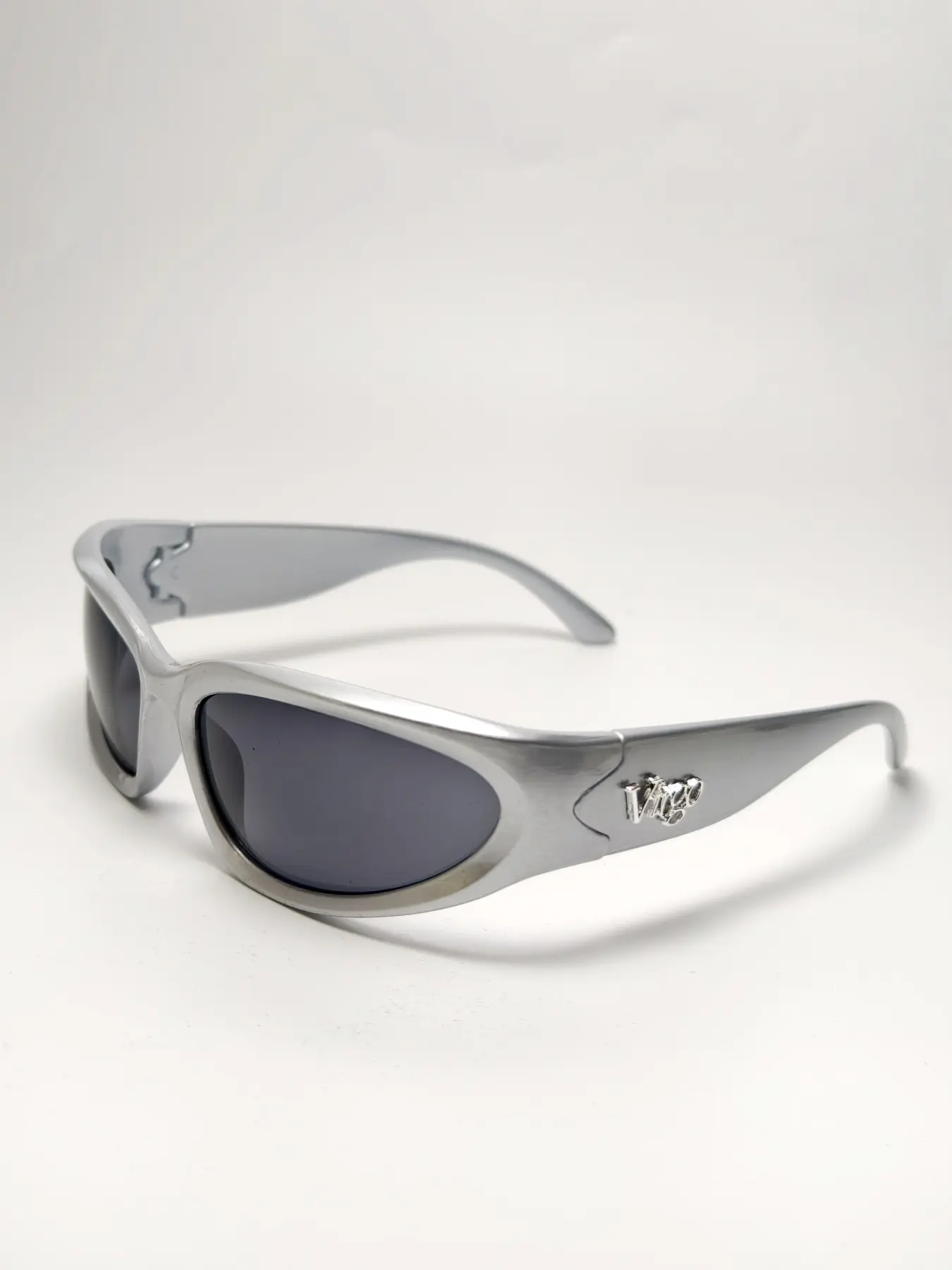 Unisex Rhinestone Design Sunglasses, PC Frame Material, UV Protection, Sporty & Casual Style, All-Season Wear, Includes Eyewear Accessories, Trendy Casual Sunglasses